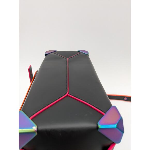 Michael Kors Manhattan Medium Contrast-Trim Leather Satchel in Black neon - Picture 5 of 16